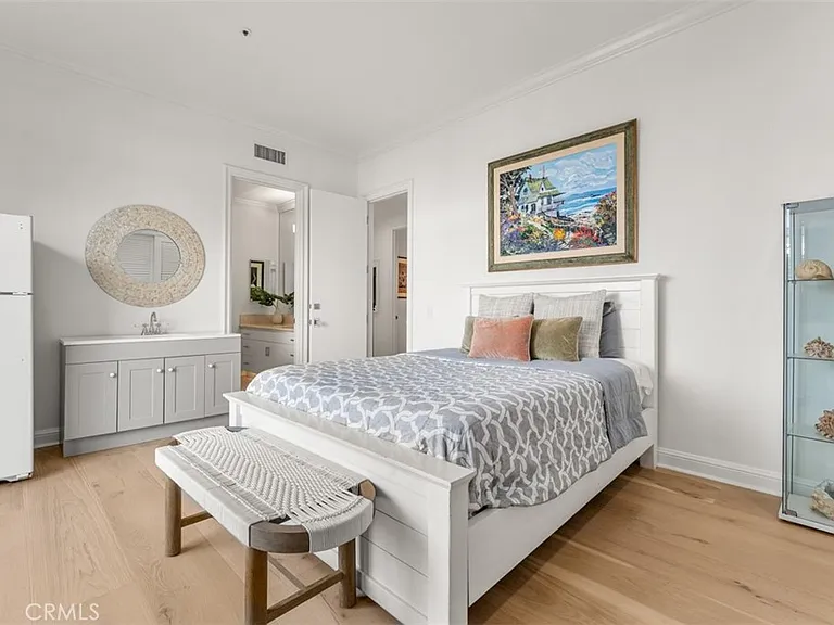 215 Poppy Ave — Photo 15
