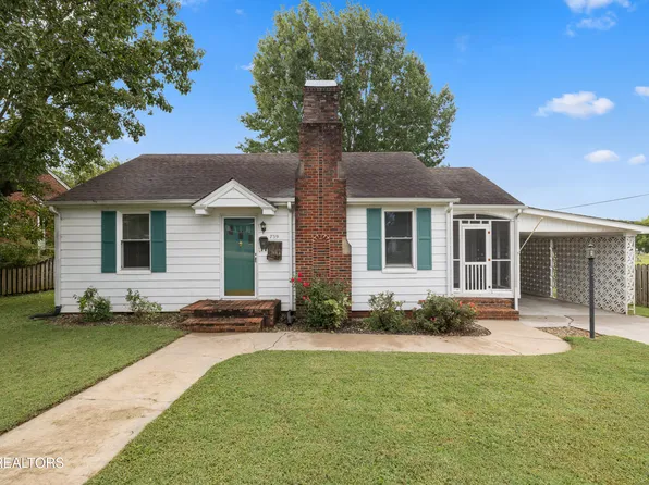 739 Ferry St, Loudon, TN 37774