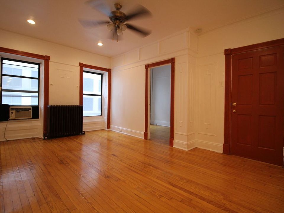 1st image of 505 Vanderbilt Ave #4F