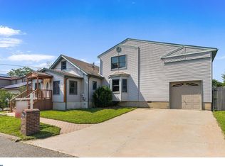 26 Jerome Ave, Sicklerville, NJ 08081