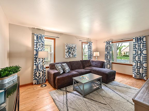 4th image of this home