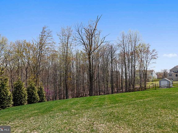 4th image of 15783 Dorneywood Dr