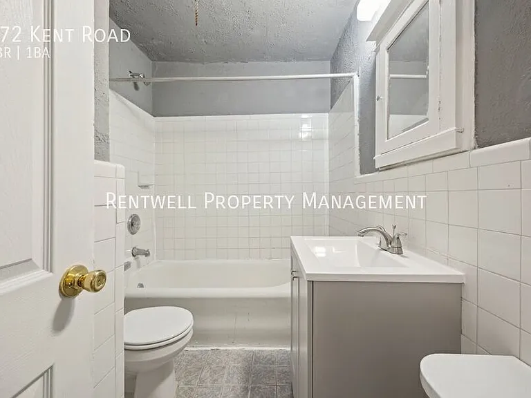 272 Kent Rd — Photo 20