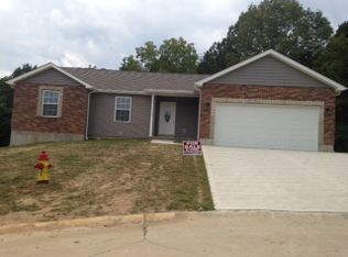 100 Spruce Ct, Union, MO 63084