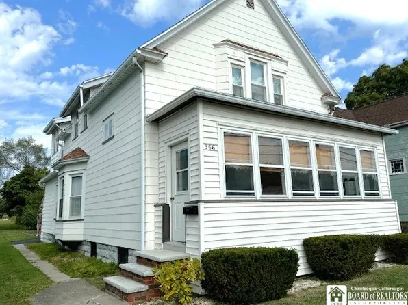 366 Lake Shore Dr E, Dunkirk, NY 14048