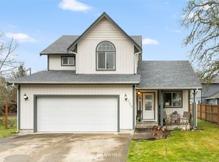 105 W Eagle St, Oakville, WA 98568