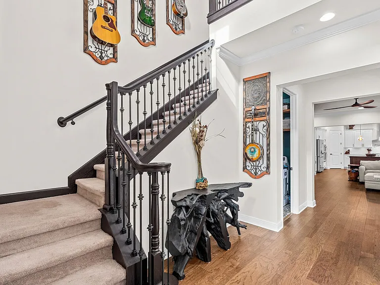 2350 Addison Dr — Photo 23