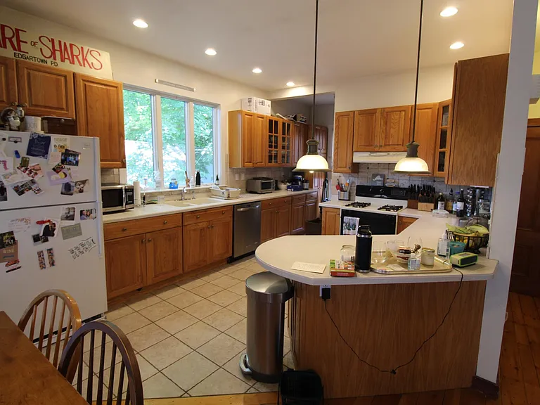 24 Mead St #2 — Photo 4