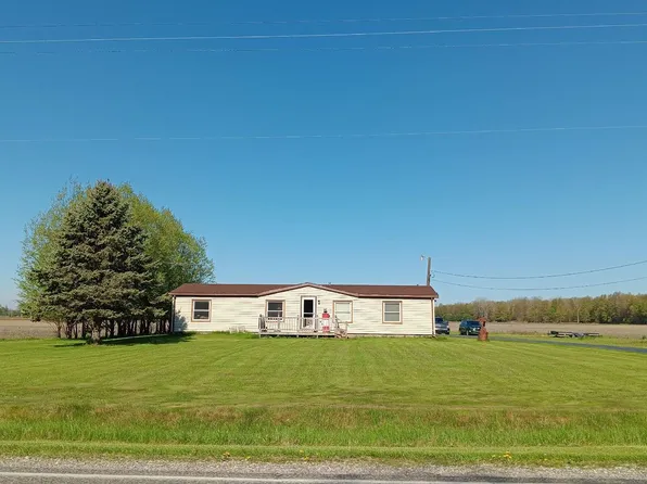 5640 S Merrill Rd, Merrill, MI 48637
