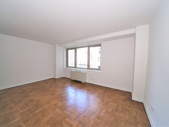 5th image of 444 E 82nd St APT 7V