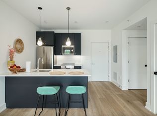 Brand New Apartment Cedar Park, Philadelphia, PA 19143