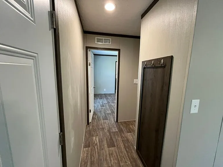 515 Tom Mann Rd — Photo 98