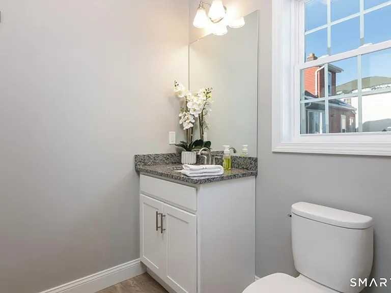 35 Ringgold St #104 — Photo 6