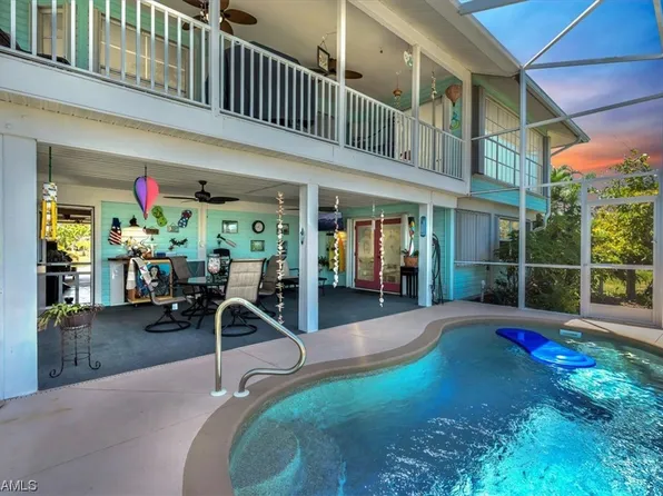 14265 Pacosin Ct, Bokeelia, FL 33922