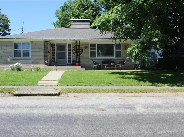 303 W Washington St, Newton, IL 62448
