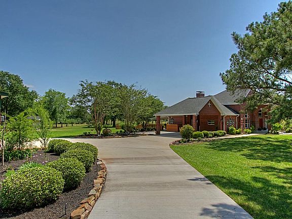 2nd image of 14157 Hillshire Dr