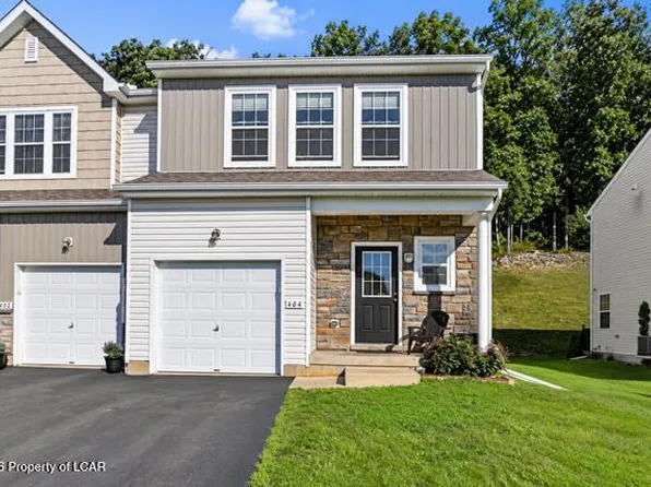 404 Long Run Rd, Drums, PA 18222