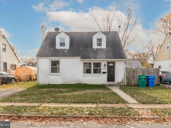 3530 Dixon Ave, Bristol, PA 19007