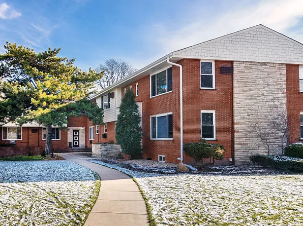 1533 Bonnie Brae Pl APT 3, River Forest, IL 60305