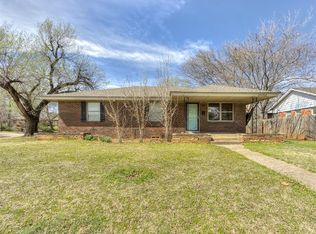 10701 Whitehaven Rd, Oklahoma City, OK 73120