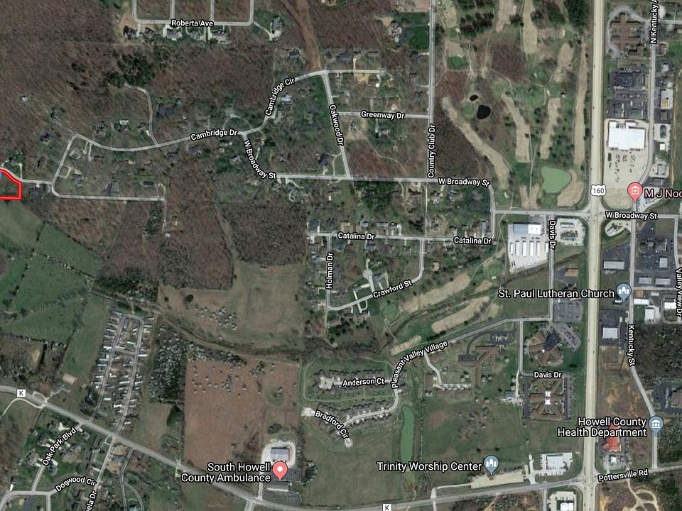 2nd image of 2204 Deer Valley Dr