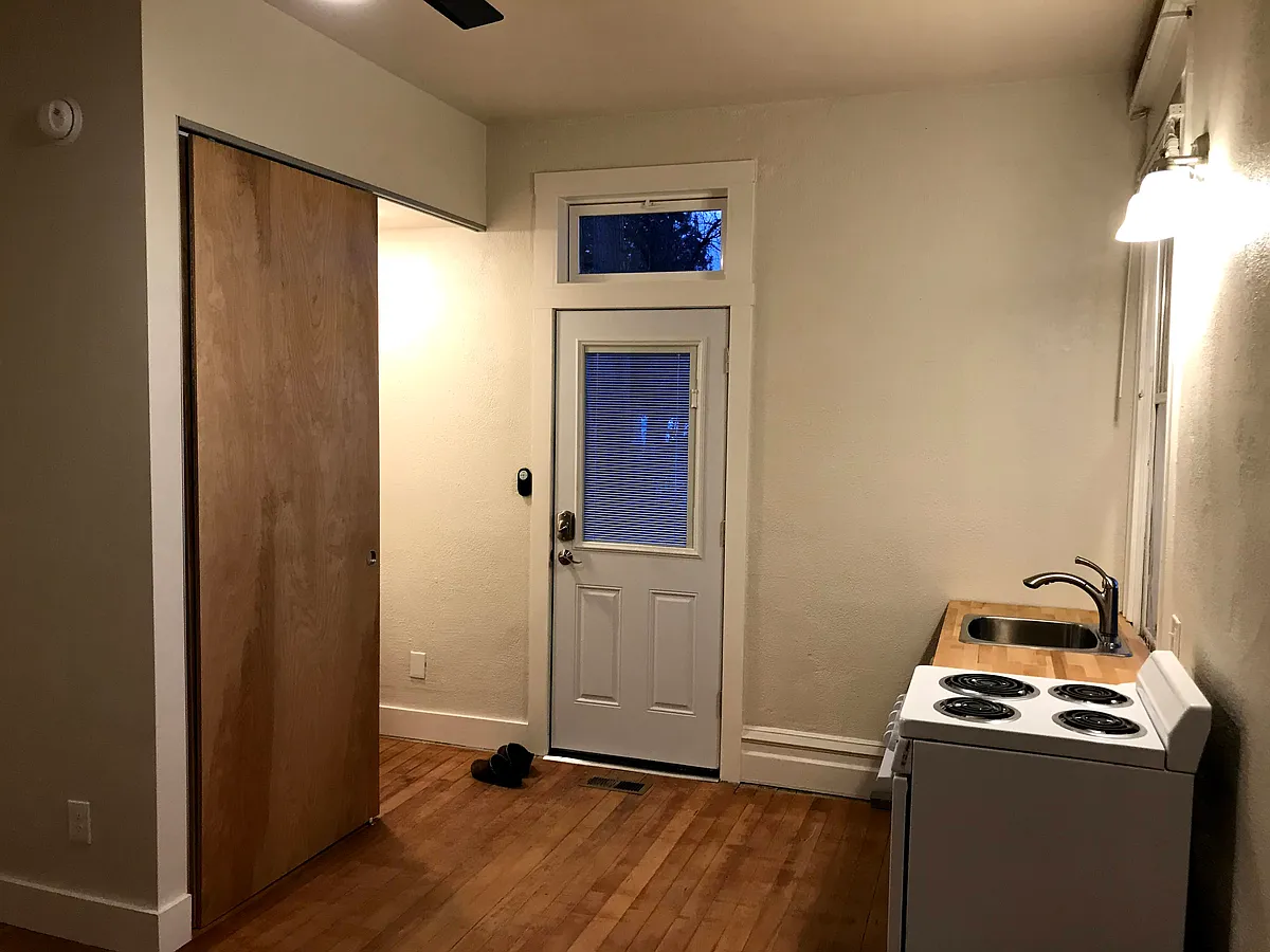 Building Photo - 1715 W Boise Ave #101