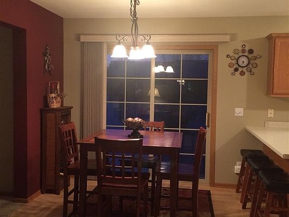 4th image of 306 Bay Park Ct