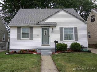 29870 John J St, Roseville, MI