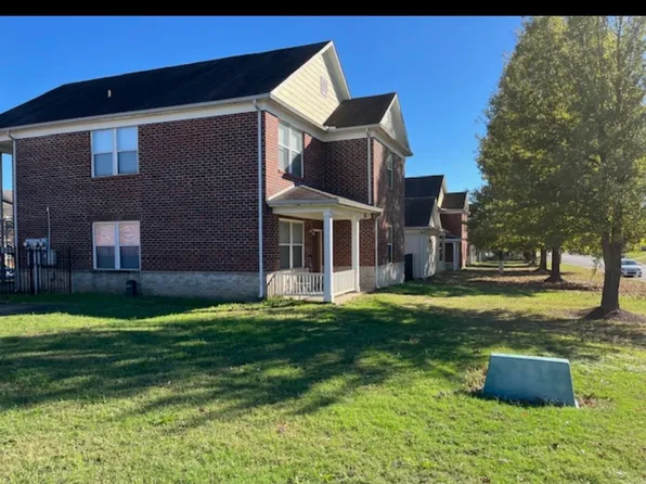 Cane Creek Apartments