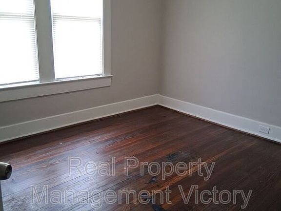 5th image of 7017 Division Ave