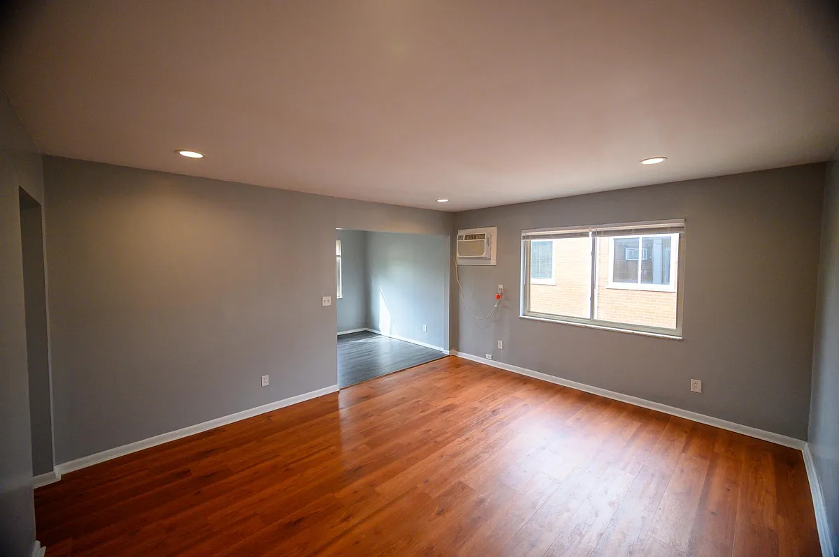 Building Photo - 6366 Corbly Rd #3