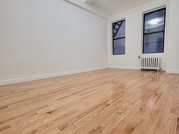 2nd image of 201 E 35th St APT 3J