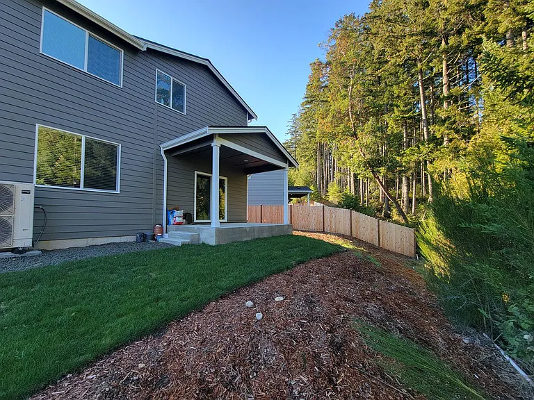5050 Granger St — Photo 23