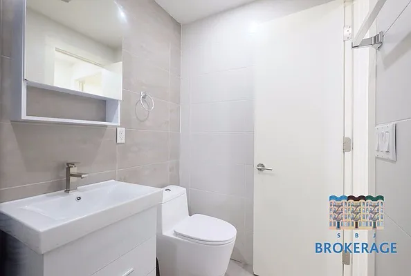 Rented by SBJ Brokerage, LLC | media 2