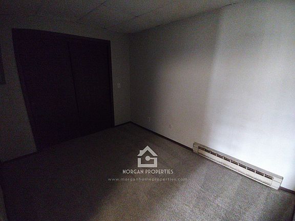4th image of 217 W Washington St