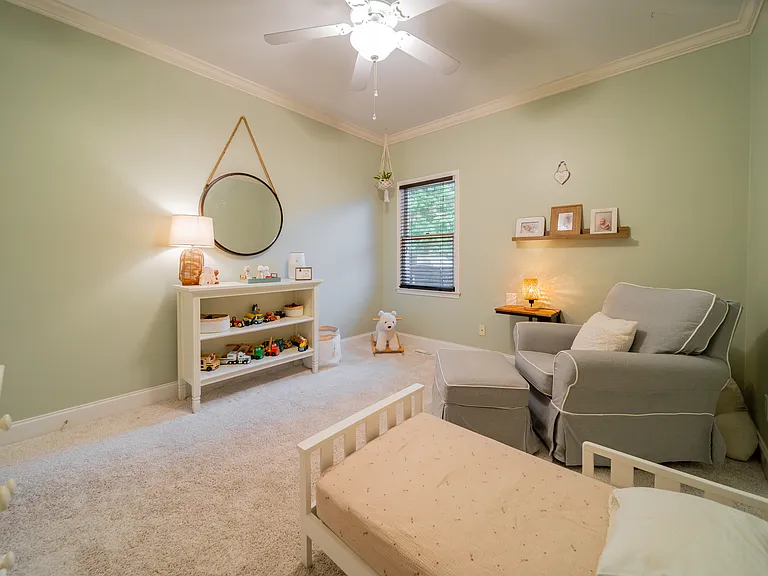 (previous photo showing furnishings that have since been removed)