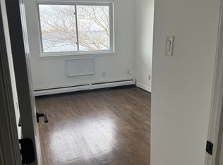 (Undisclosed Address), Bronx, NY 10465