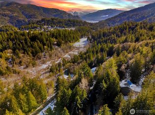 39 Inglewood Pl, Bellingham, WA 98229