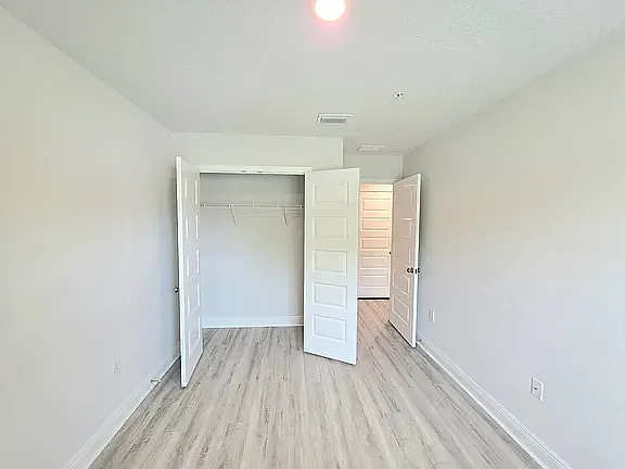 8654 Meadow Flower Ln — Photo 14