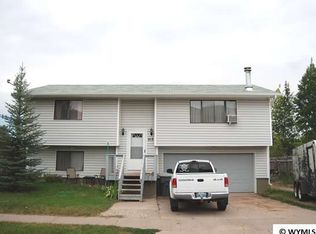513 Hathaway Ave, Evanston, WY 82930