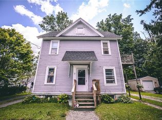 8 Pine St, Baldwinsville, NY 13027