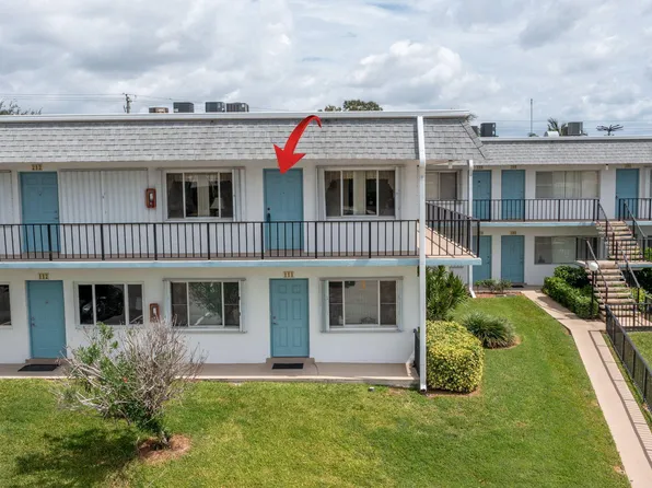 3402 Cynthia Lane #211, Lake Worth Beach, FL 33461