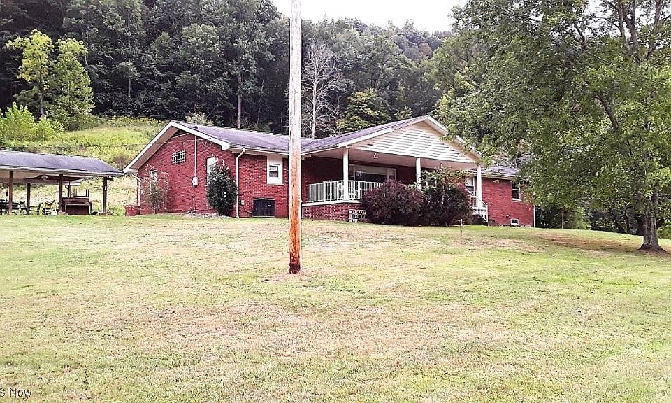 2nd image of 78 Blown Timber Rd
