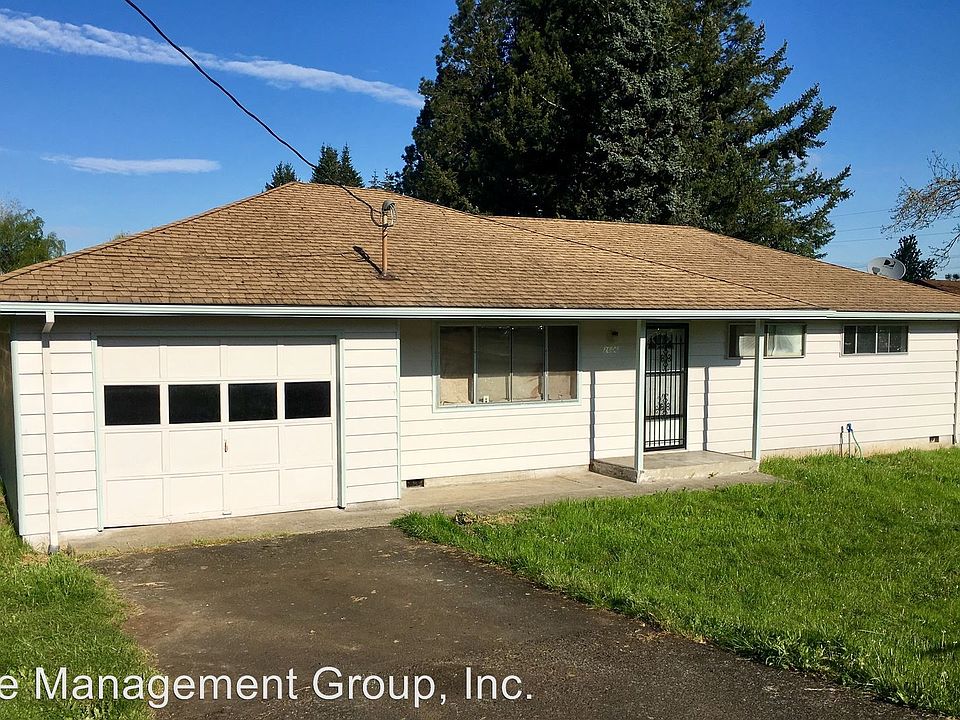 1st image of 2606 NE 112th Ave