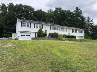 7 Paget Dr #A, Hudson, NH 03051