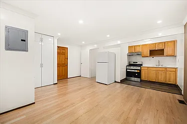 1699 11th Avenue, #2