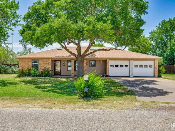 203 Tyler Ter, San Angelo, TX 76905