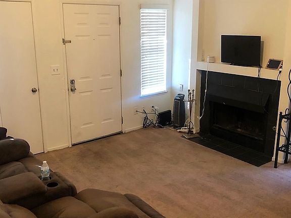3rd image of 1190 S Winery Ave Unit 288