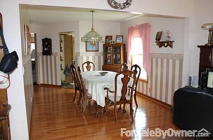 Dinning Room
						:
						Formal Dining Room