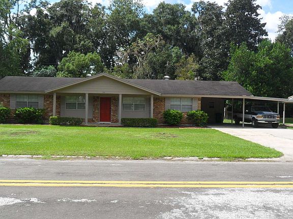 5th image of 132 SE Olustee Ave